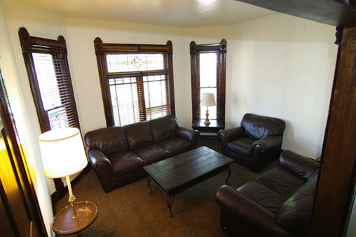 420 Kiefaber - Living Room