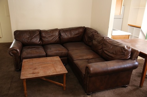 456-C Lowes - Living Room