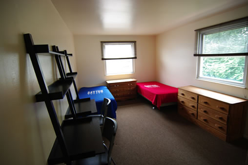 456-C Lowes - Bedroom