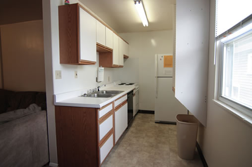 456-C Lowes - Kitchen